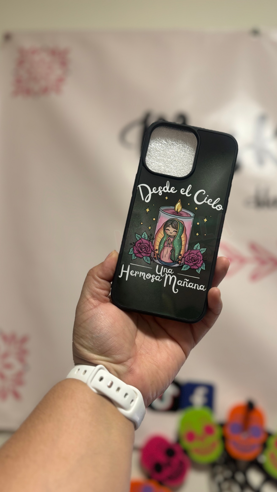 Desde el cielo Phone case